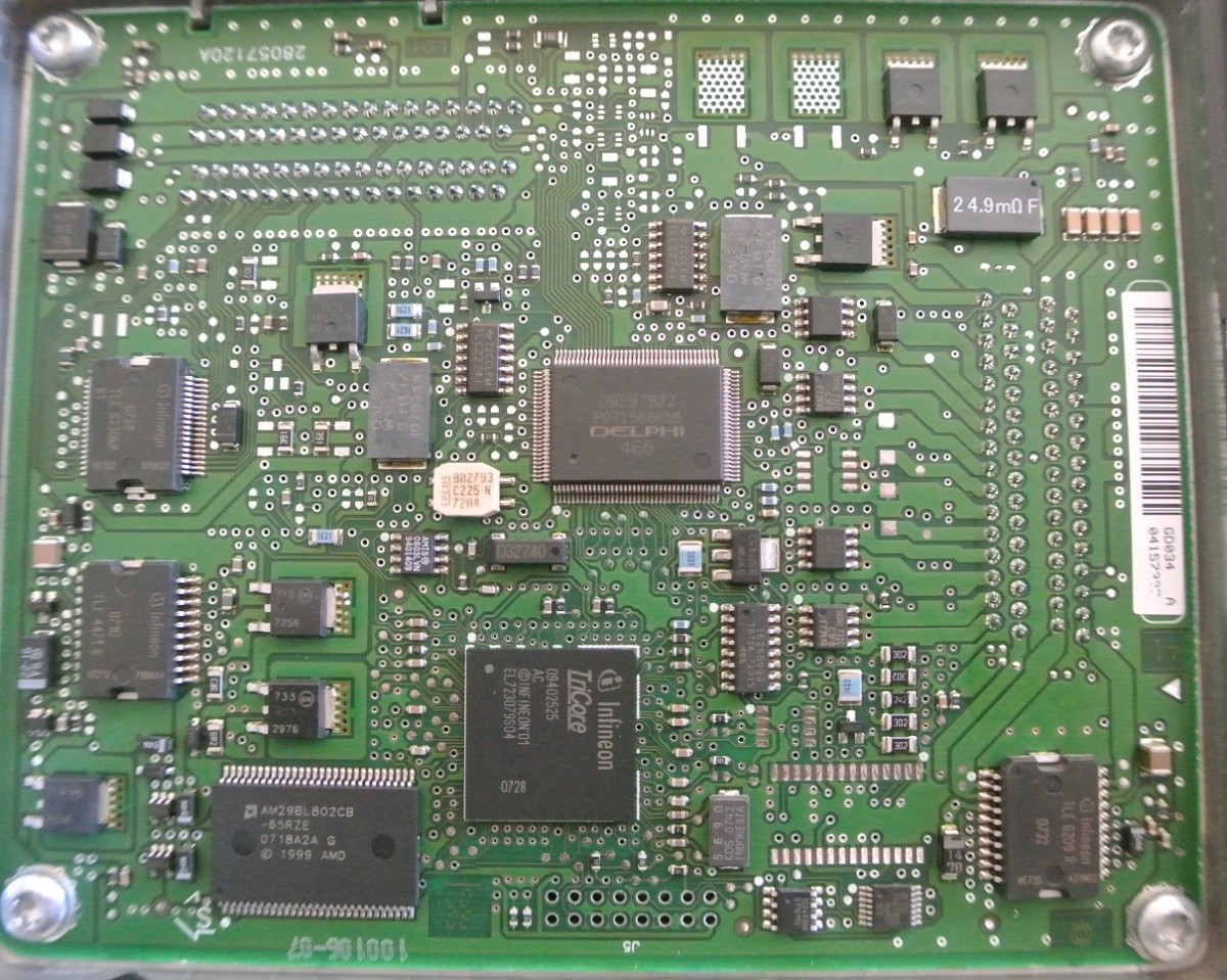 small-MT34_ECU.jpg