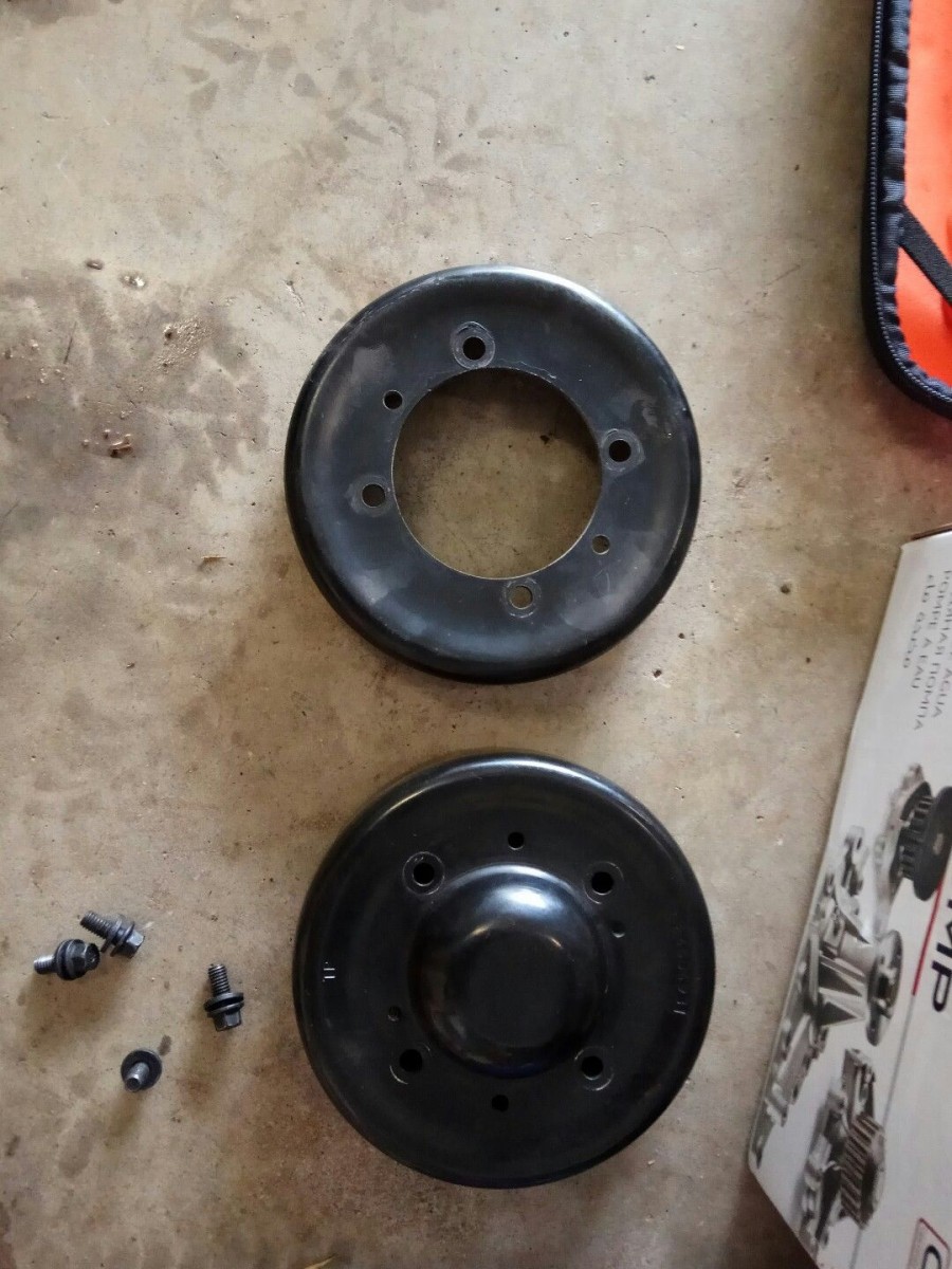 Buick vs Ecotec Water Pump Pulley.jpg