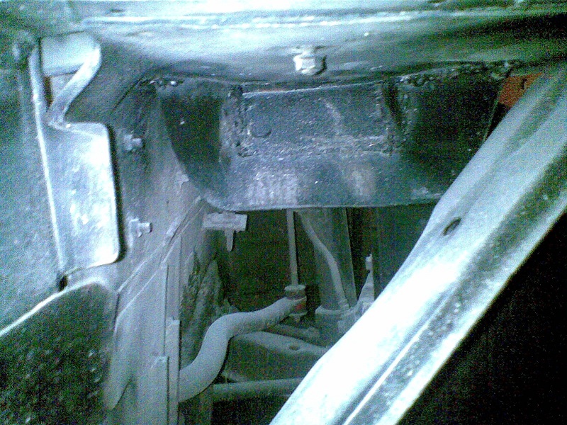 under the air box still a bit bessy but out of sight