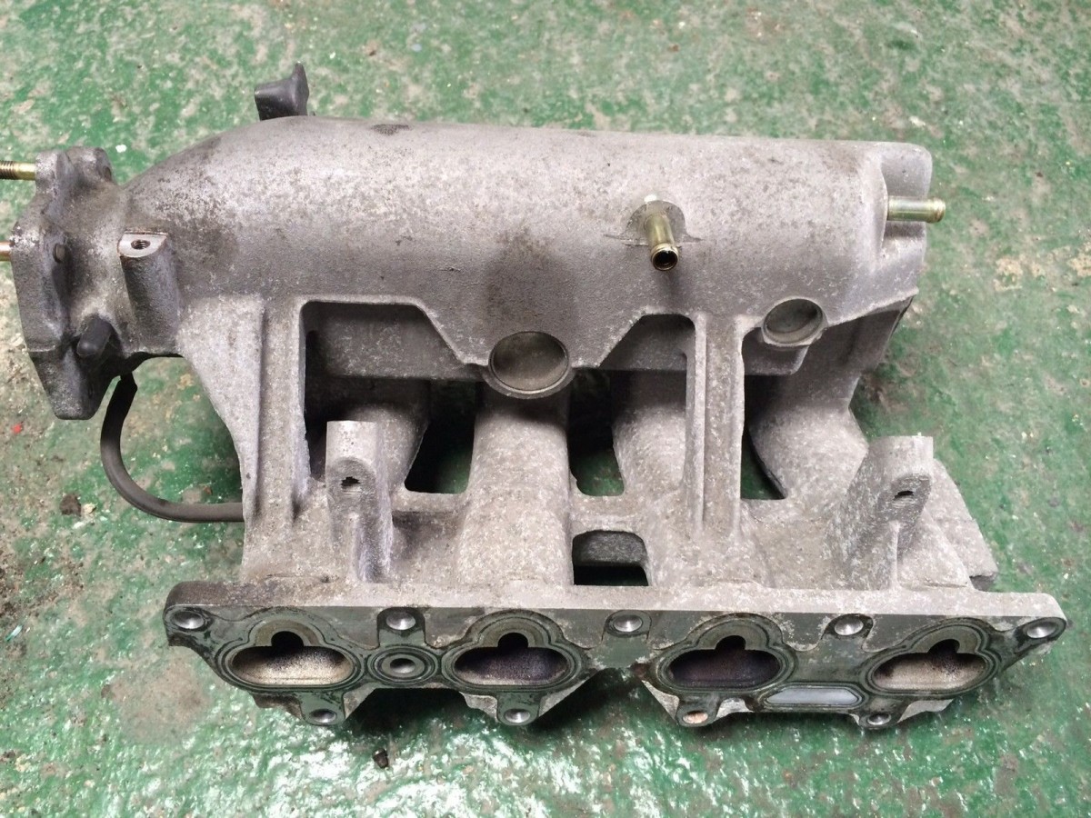 Mazda MX5 B6 1.6l intake manifold