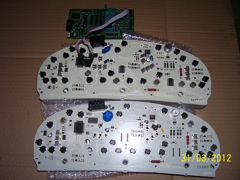 2 vt clusters with eeprom.jpg