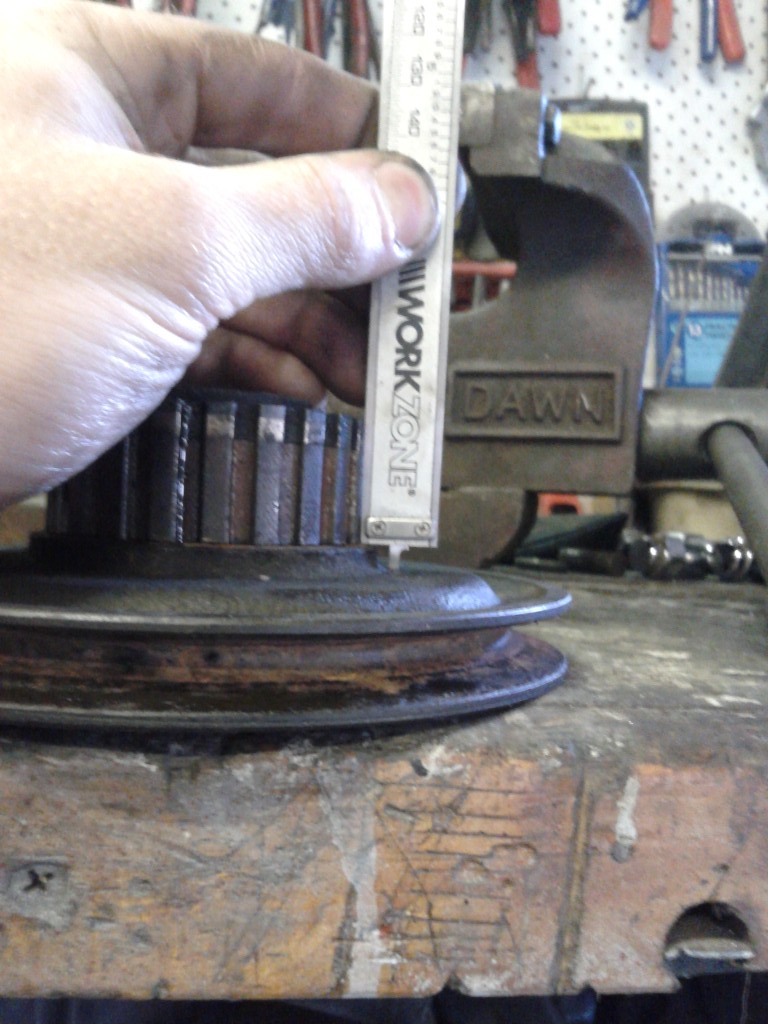 Wheel can only be 3-4mm thick on the standard pulley