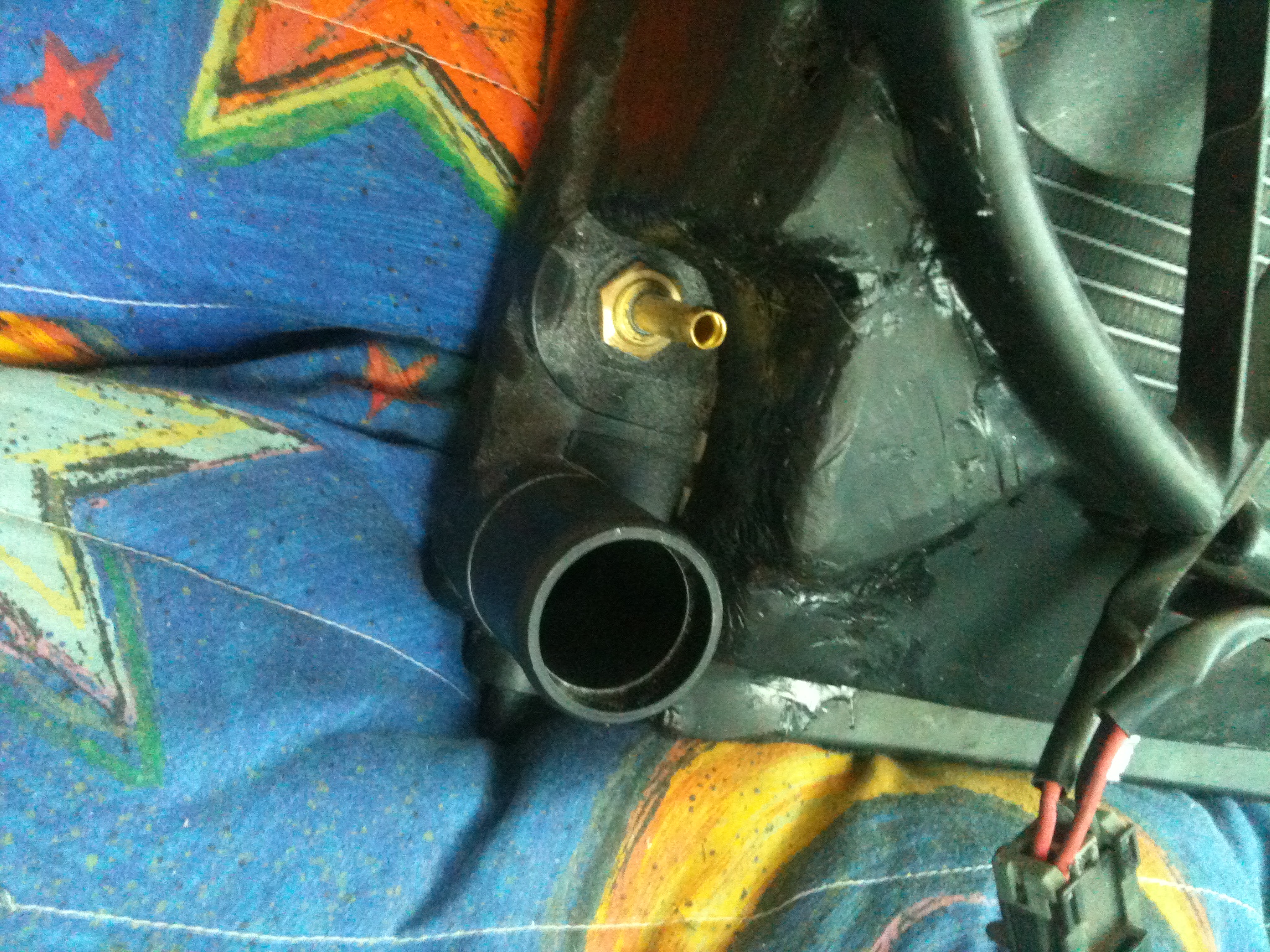 fiber glassing for thermos bottom hose and transcooler
